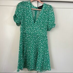 Realisation Par Ozzie dress in Poison Ivy